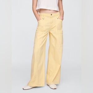 NWT! GAP Butter Yellow Mid Rise SuperSoft Baggy Utility Jeans - Size 27
